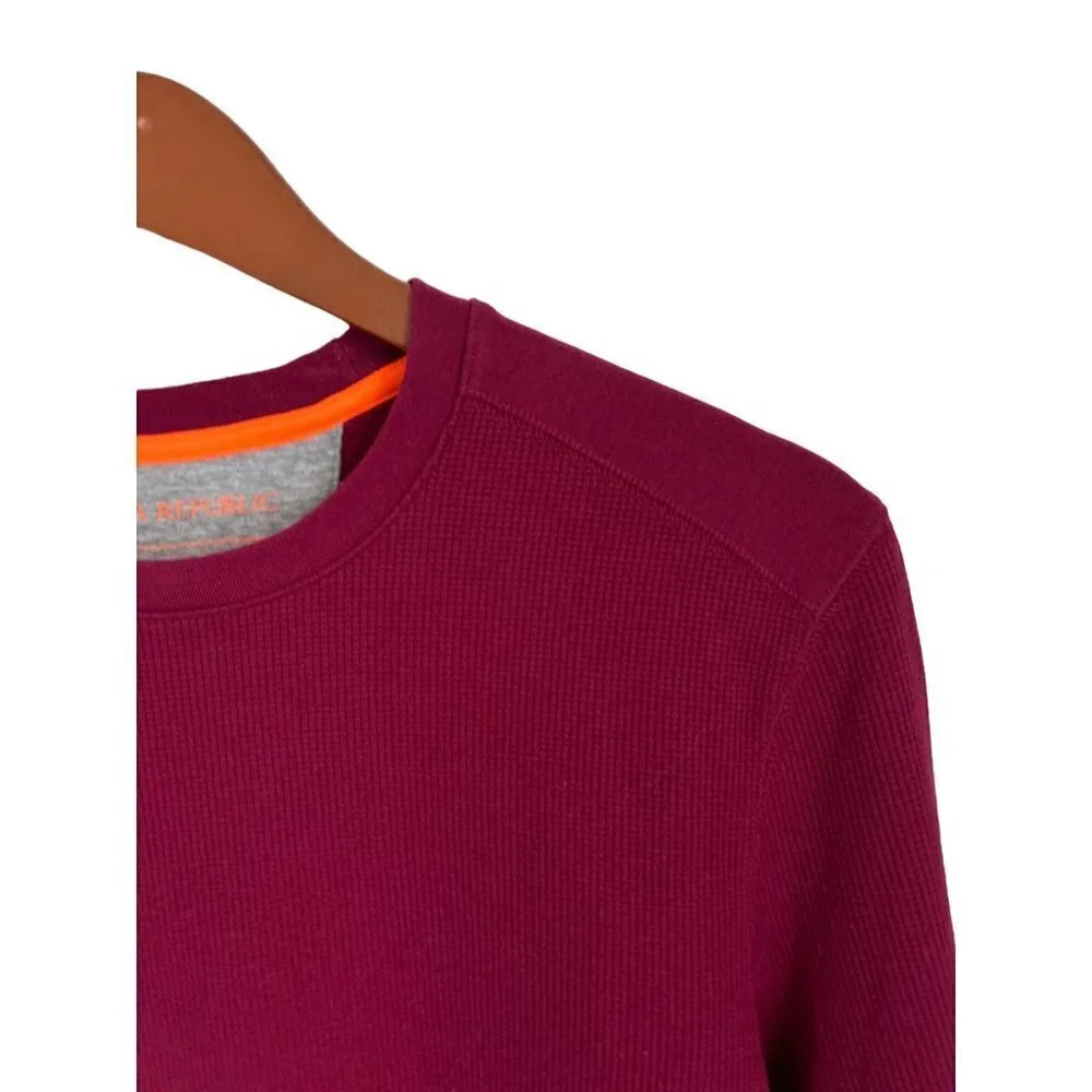 BANANA REPUBLIC Cotton Waffled Tee Sweatshirt Crewneck in Burgundy Size Med